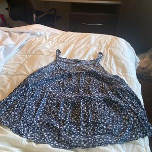 Torrid blue and white floral swing cami, size 2